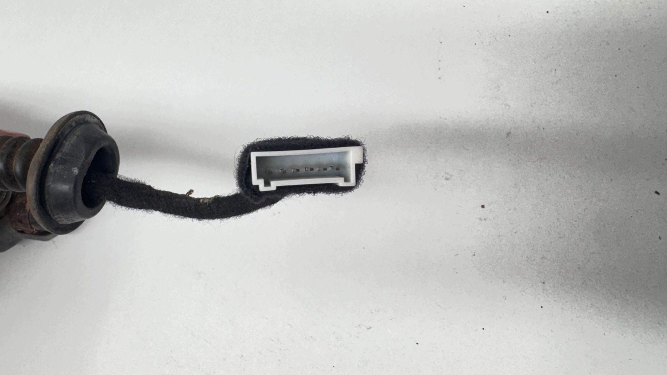 BMW F48 X1 damper bonnet boot electrical left right 7350837