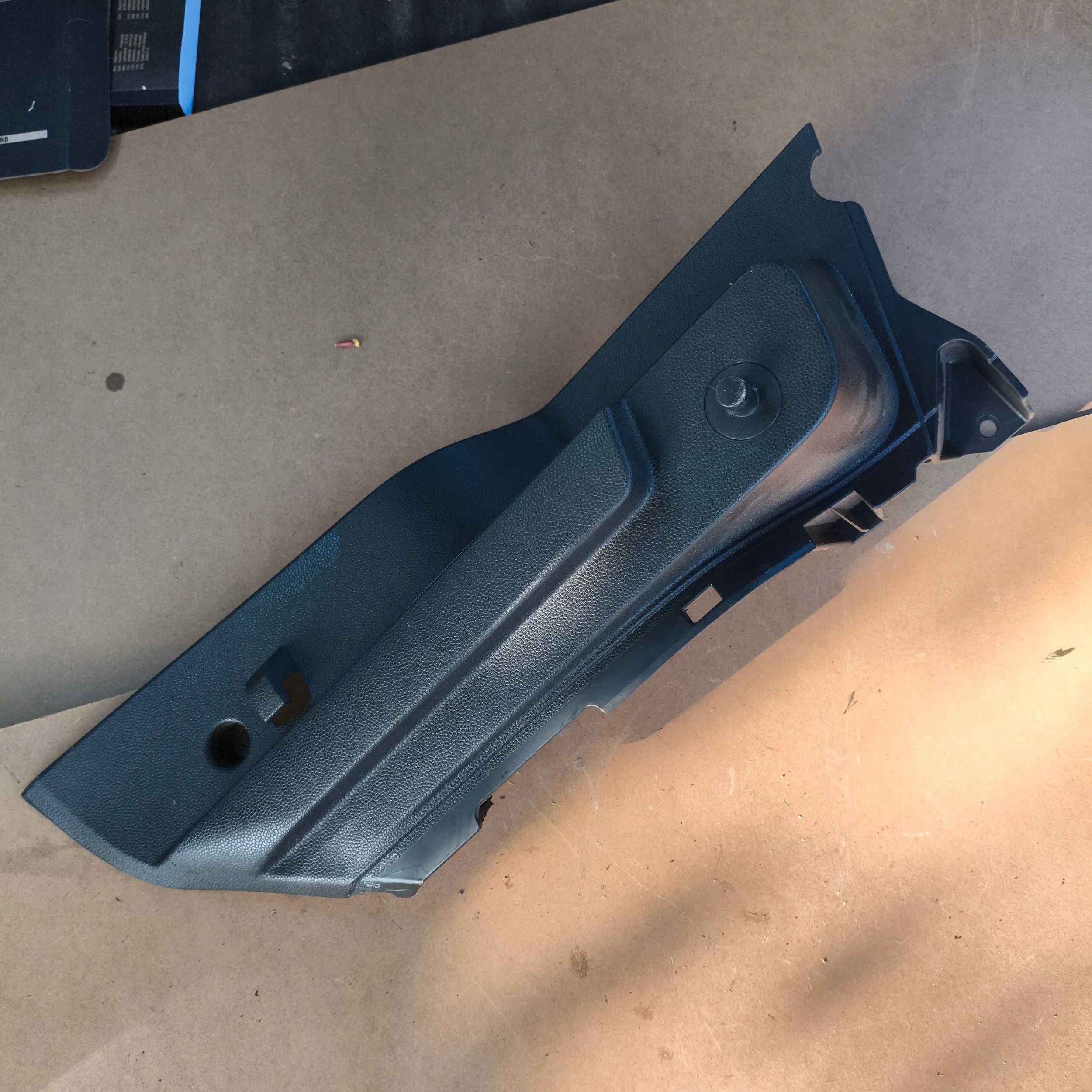 Ford Fiesta MK7 boot upholstery plato right
