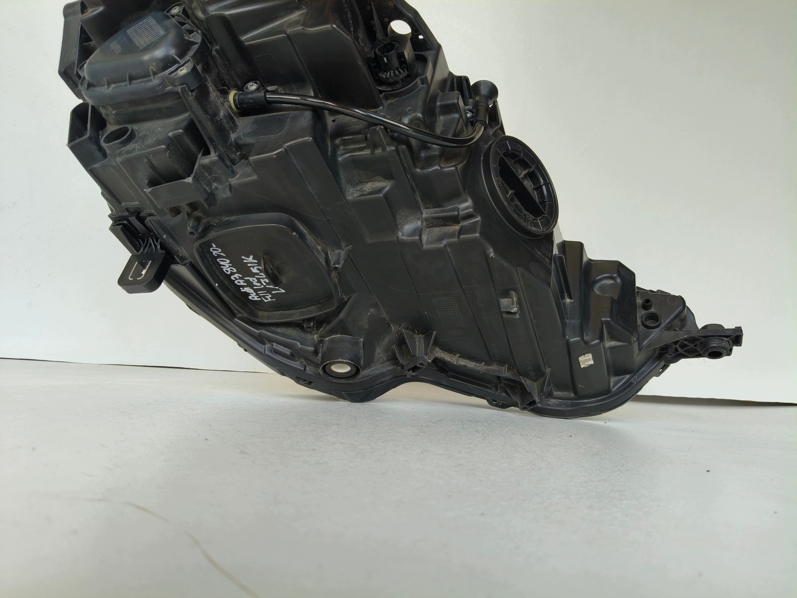 light left REFLEKTOR AUDI A3 8Y 8Y0 20- LED