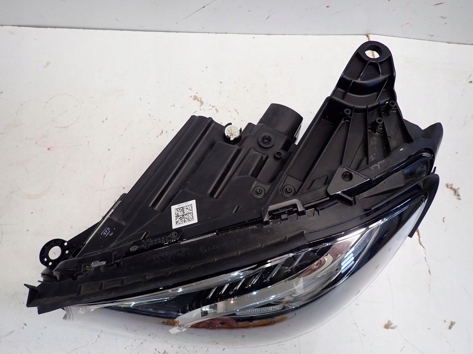light front left MERCEDES E-KLASA W213 FULL LED