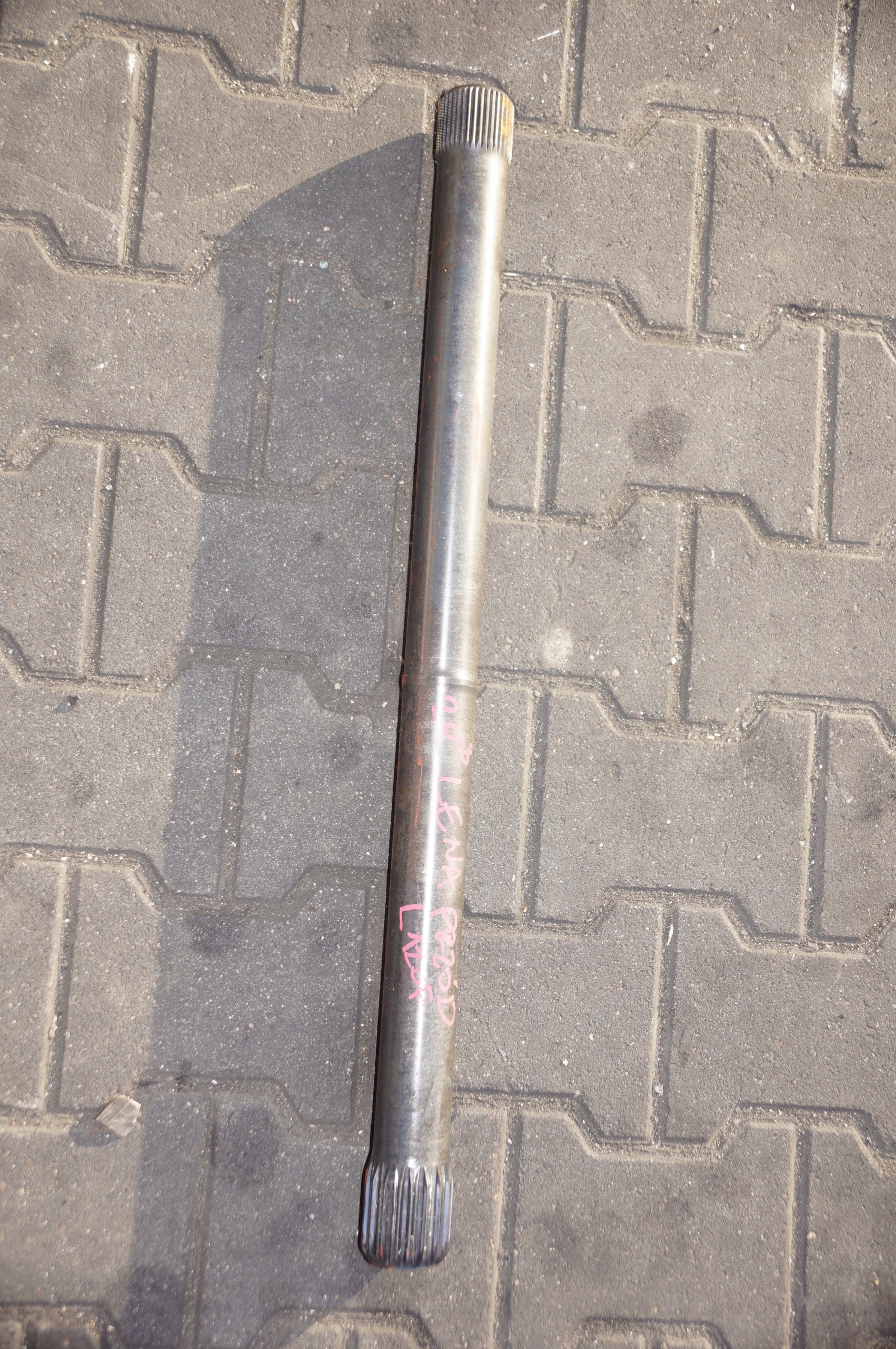 semi-axis left front LADOWARKA VOLVO L120F #