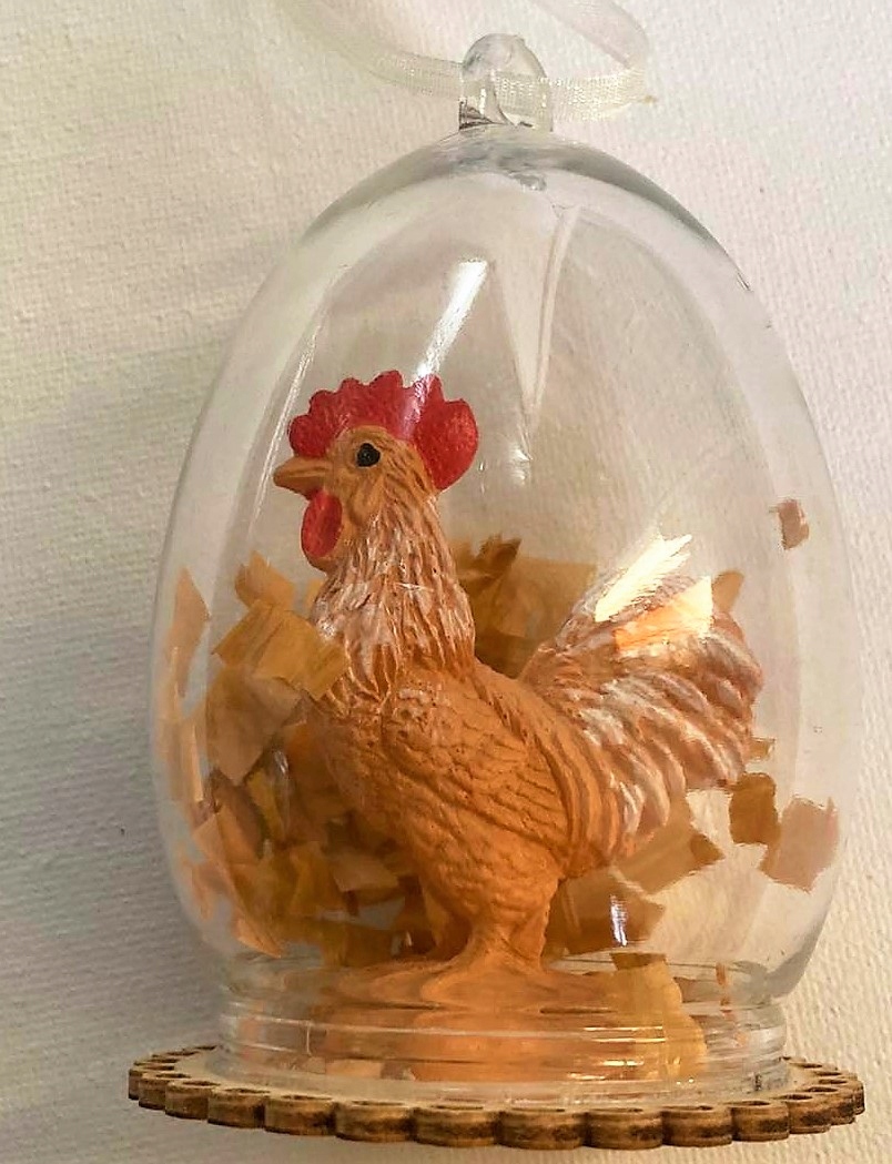 

Kura/kogut w jajku wisząca ozdoba wielkanocna