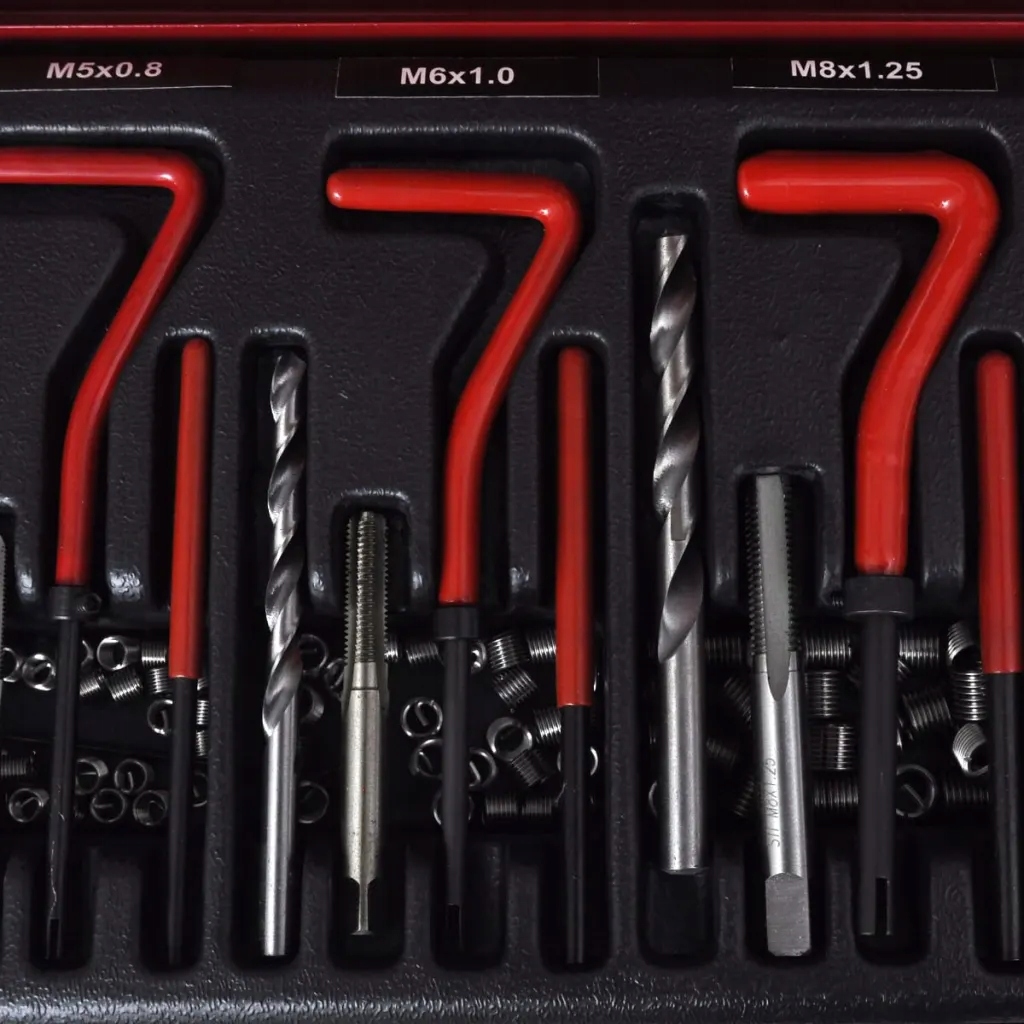 Zestaw naprawczy gwintów 131 części M5-M12, HSS, futerał Marka inna