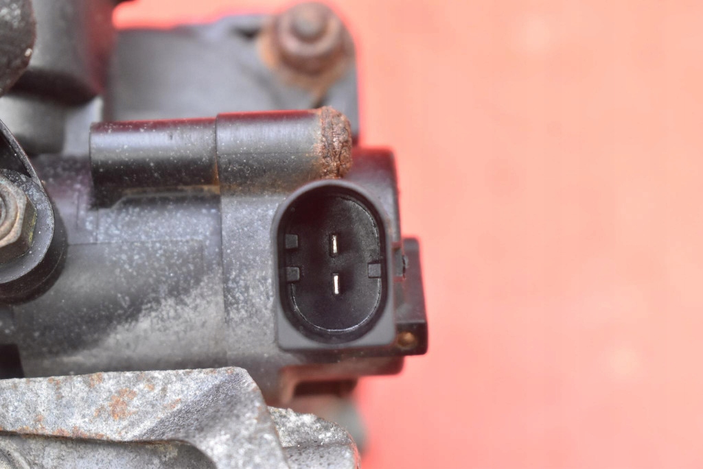 pump compressor; springing 4F0616005E AUDI A6 C6 3.0 TDI 239 KM QUATTRO