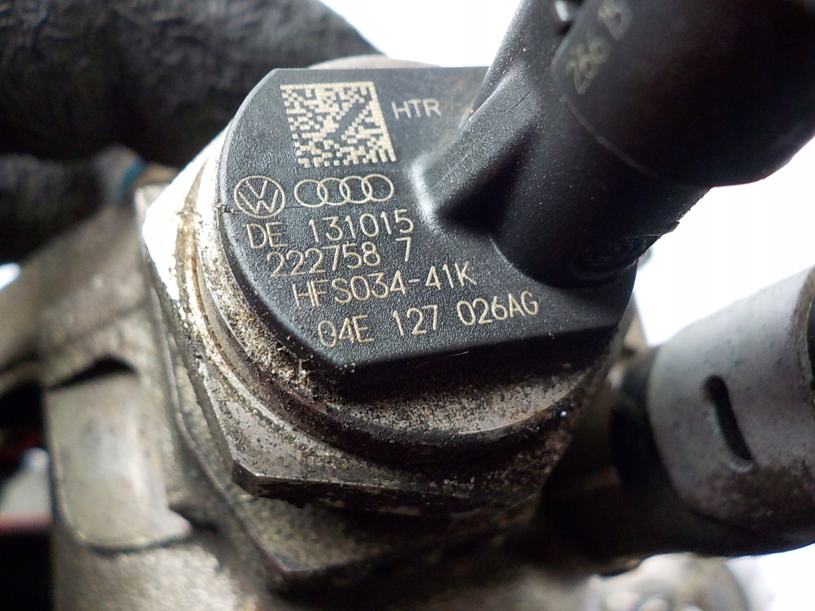 SKODA RAPID 1.2 TSI ORG feed pump 04E127026AG