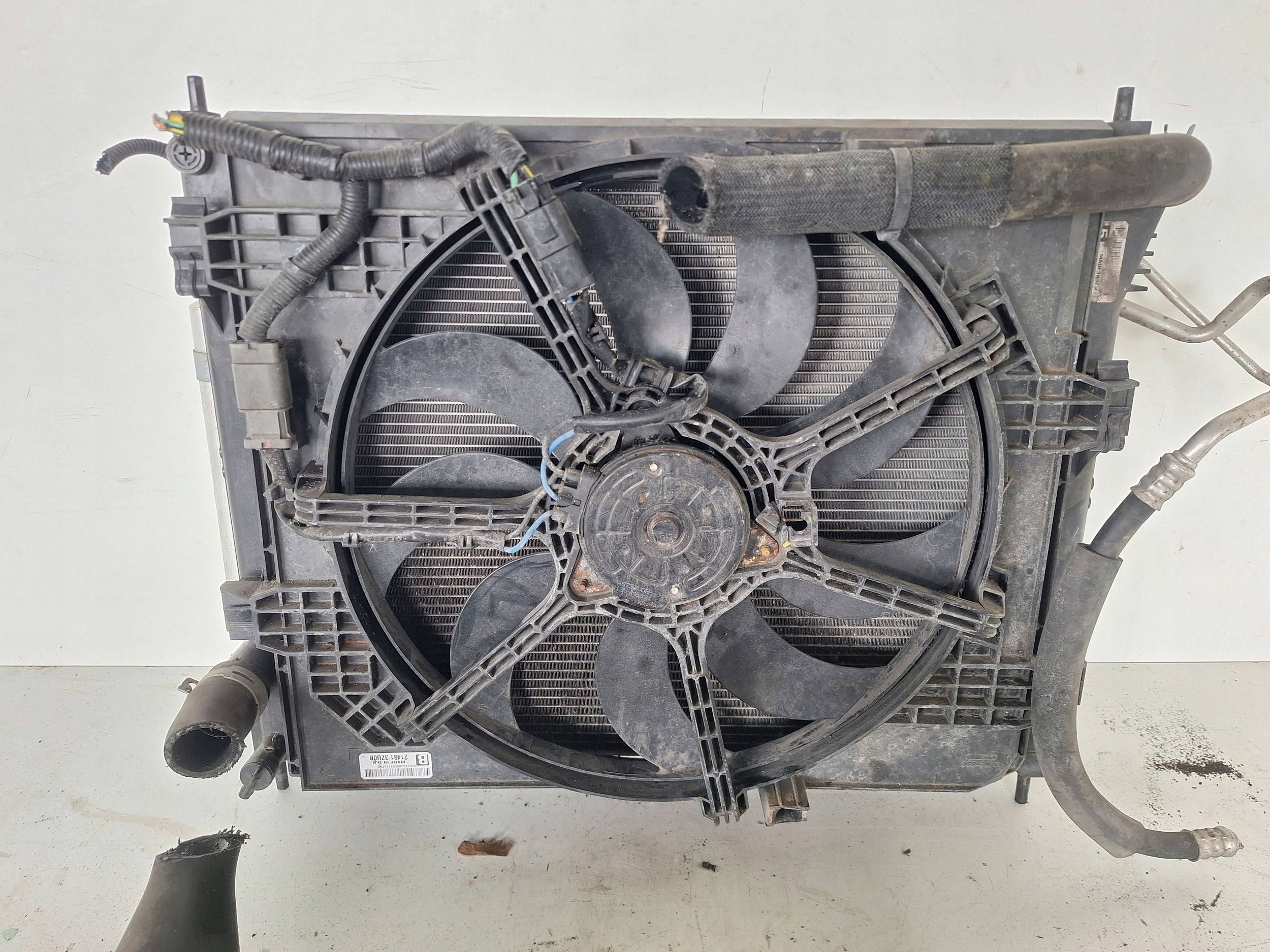 NISSAN JUKE and LIFT 15-19 support panel for radiators 1.2 DIG-T