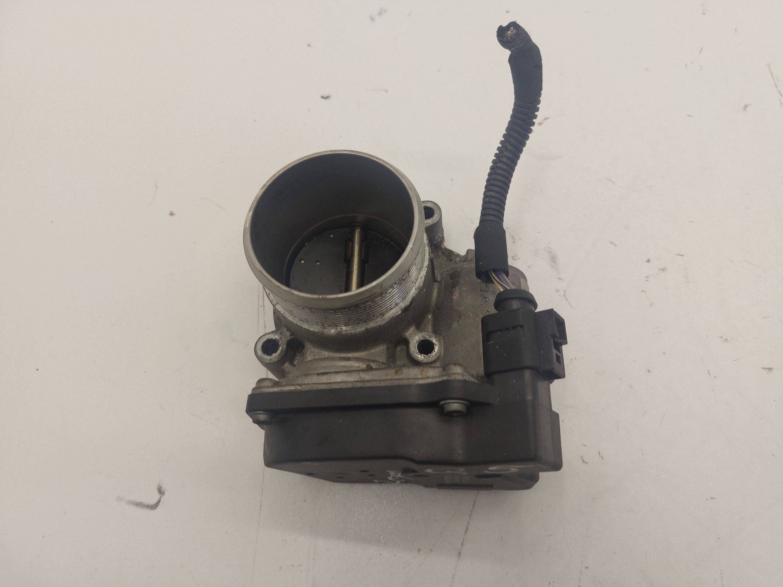 AUDI A5 A4 Q5 VW GOLF VI EOS 1.8 2.0 TFSI Valvola a farfalla 06F133062J