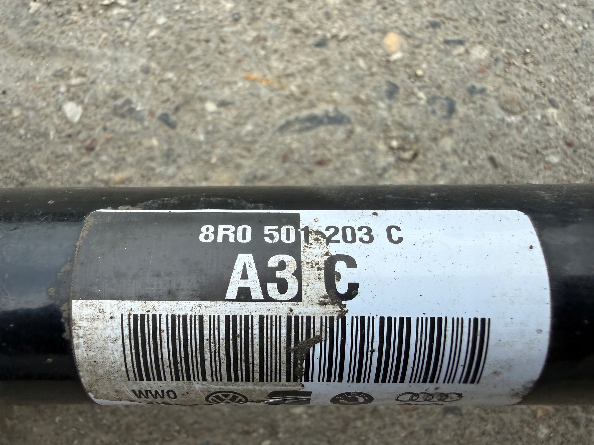 AUDI Q5 8R semi-axis right left rear right left rear part 8R0501203C