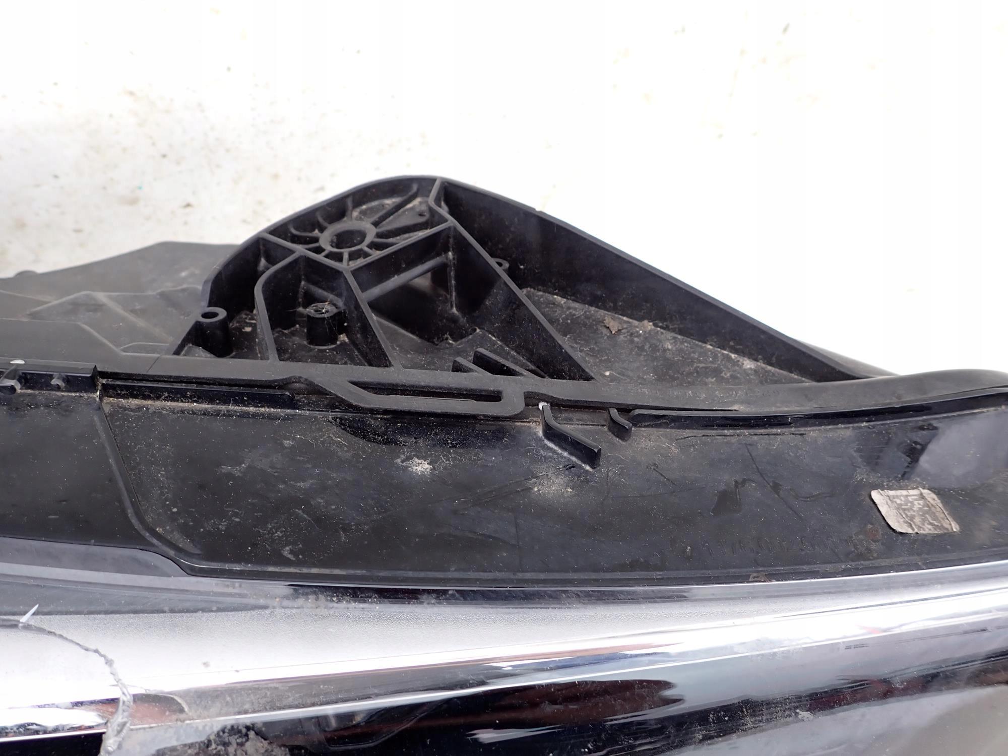 OPEL INSIGNIA B FL 20-22 PUSZKA light front right