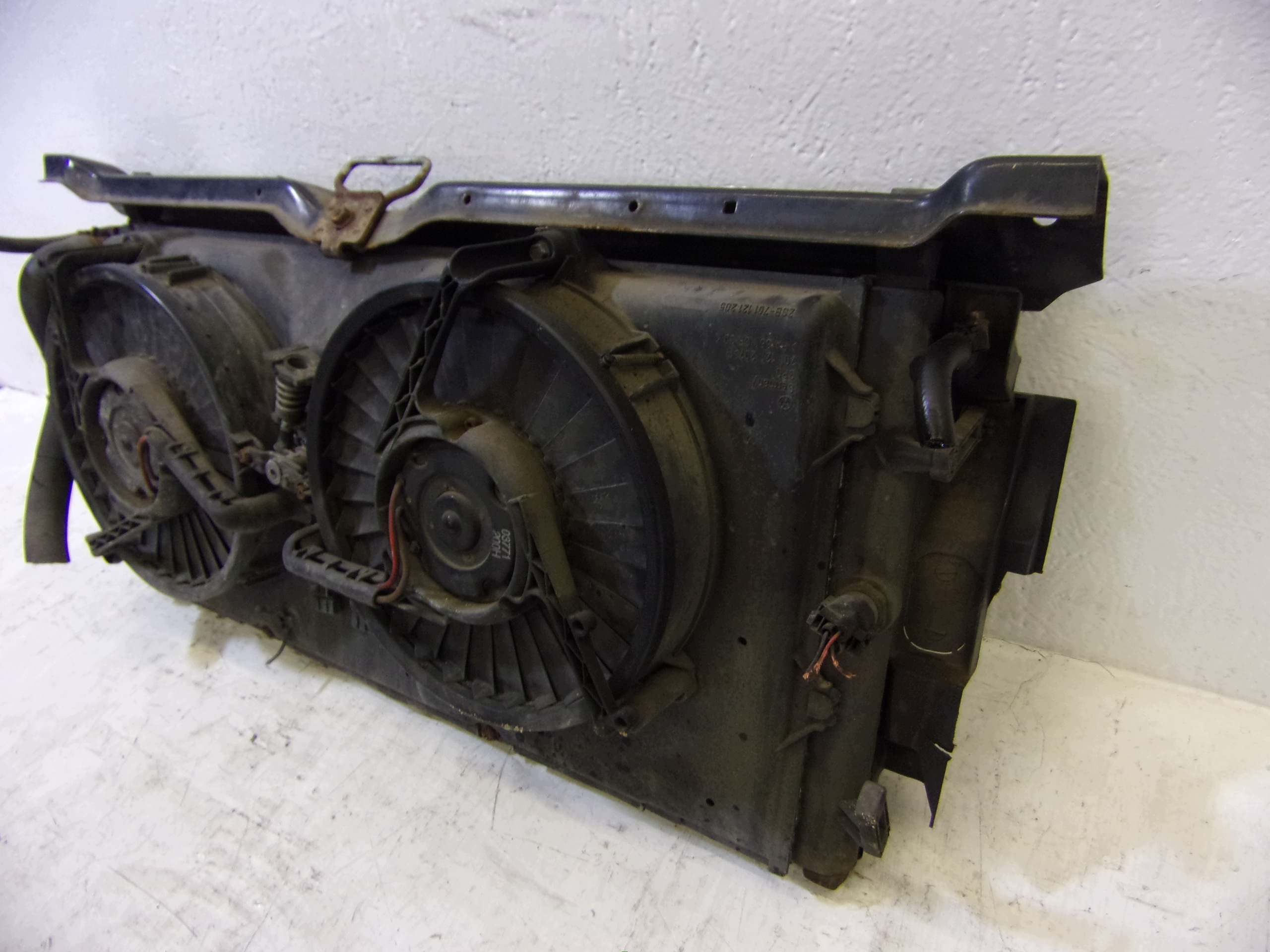 water cooler Z WENTYLATOREM VOLKSWAGEN T4 2.5 B