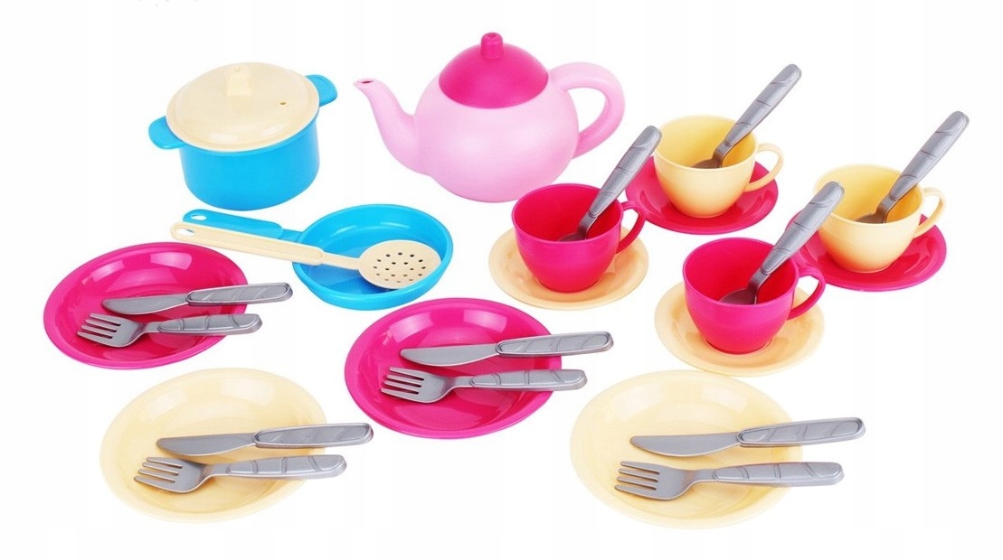 

Naczynia Kuchenne zestaw garnki sztućce filiżanki