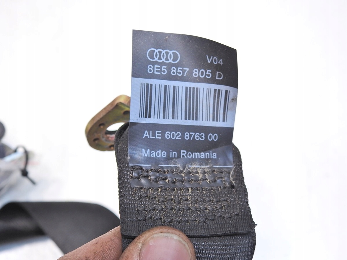 ремень безопасности Audi A4 B7 8E5857805D