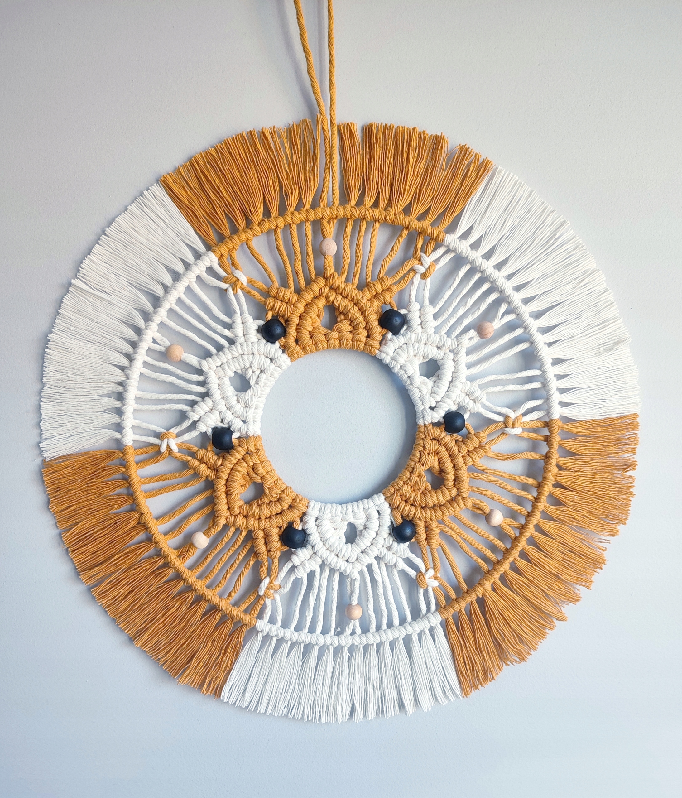 Makrama závěsná Mandala kulatá Boho 43cm Muště