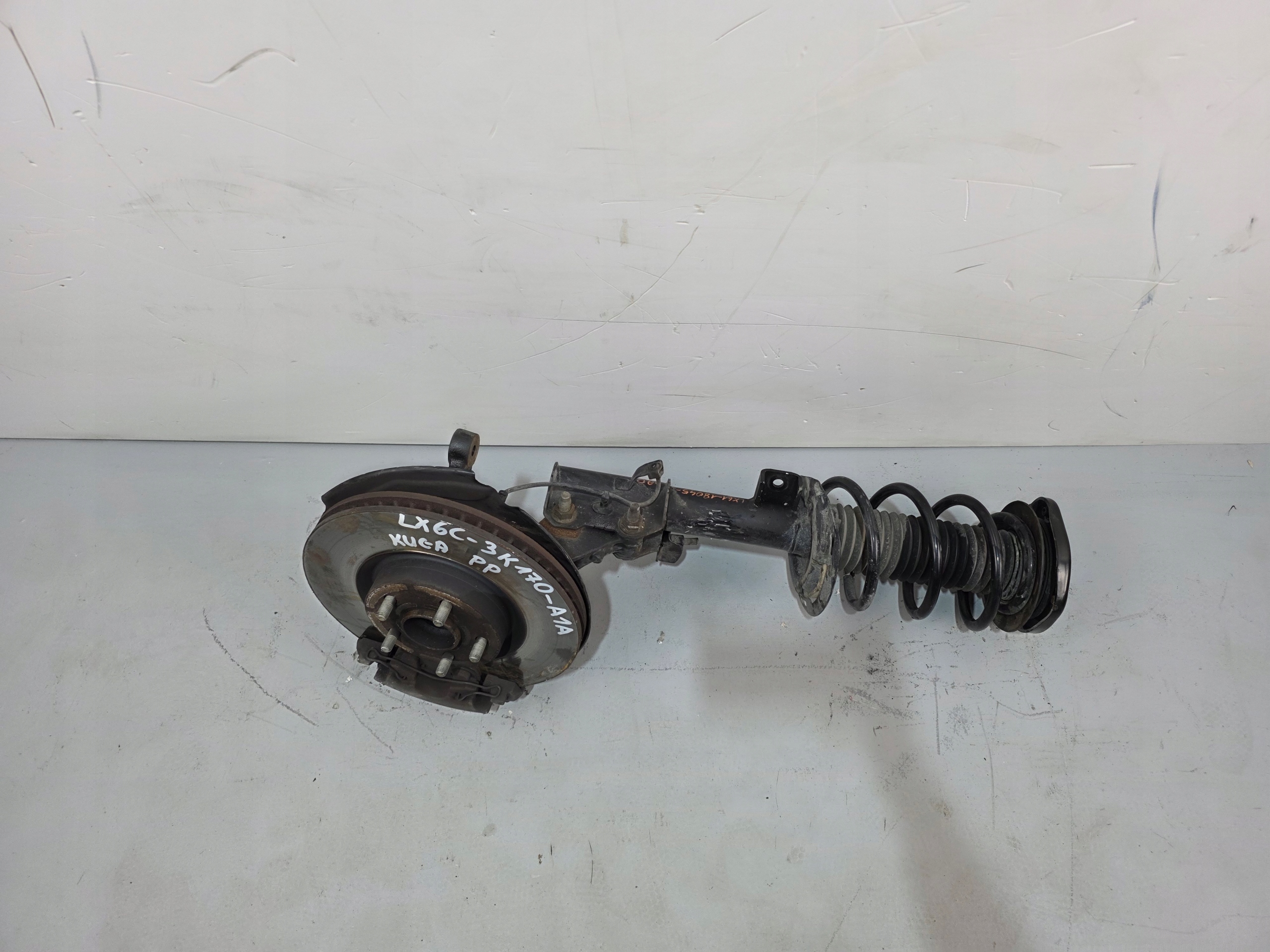 swing right front FORD KUGA LX6C-3K170-A1A LX61-18045-5AD