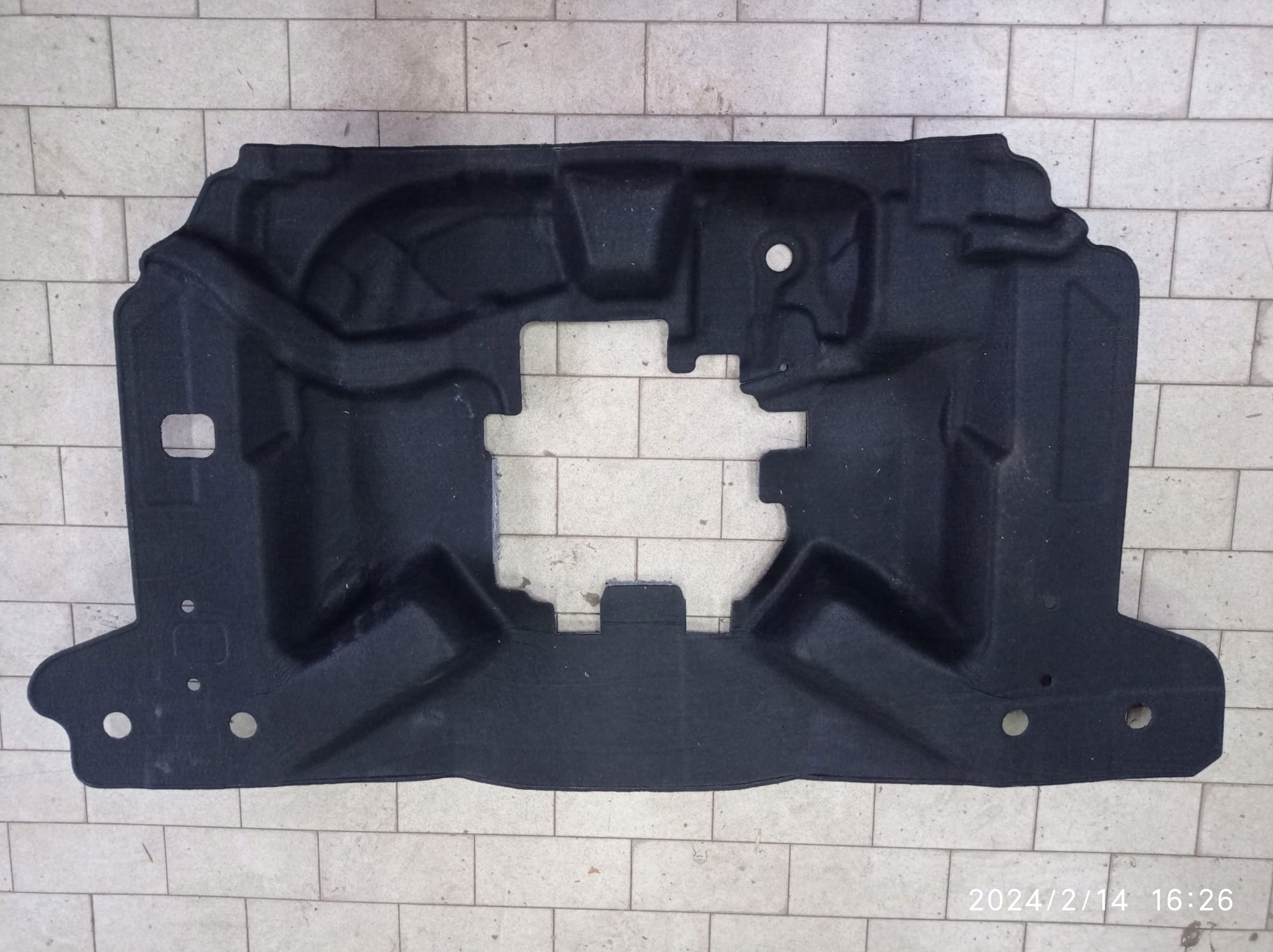 WKŁAD BAGAŻNIKA RENAULT AUSTRAL 849301755r