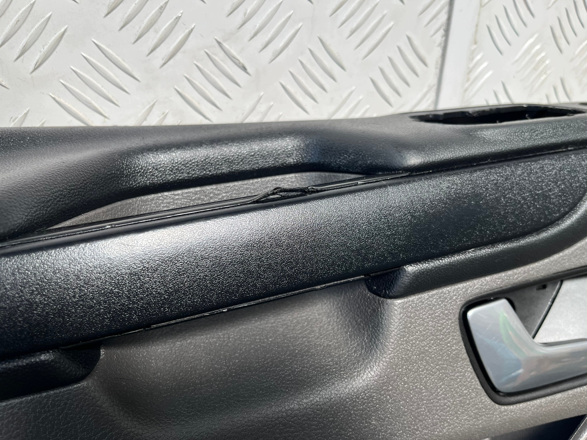 FORD TRANSIT CUSTOM LIFT 18-22 side door front left JK21-V23943-PIA OE