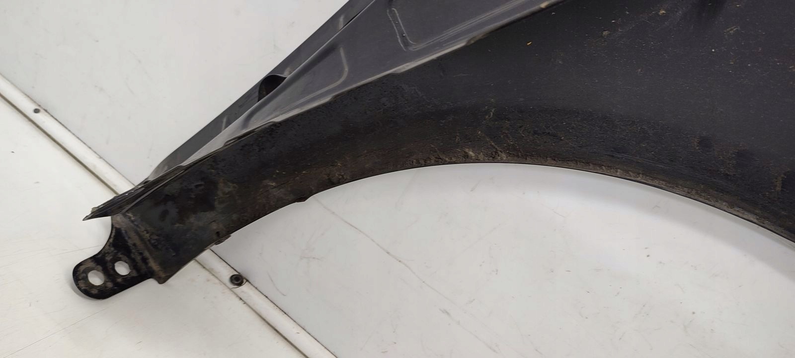 fender left front front VW Golf VI plus LC9X