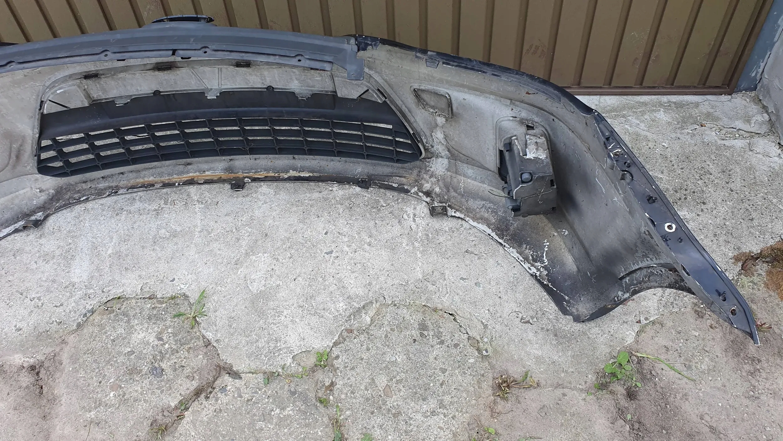 Ford Focus C-MAX Lift 07-10 Frontstoßstange vorne $