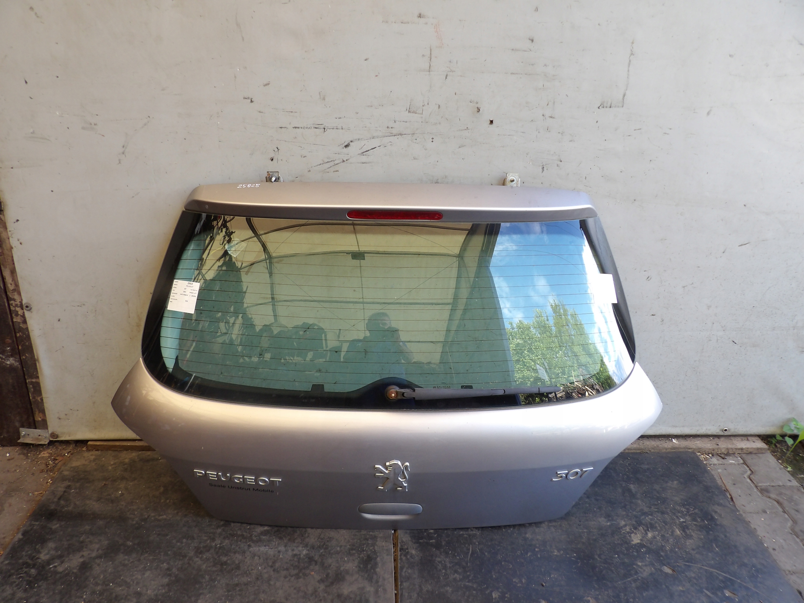 Peugeot 307 boot doors lak. EZA HB 3D
