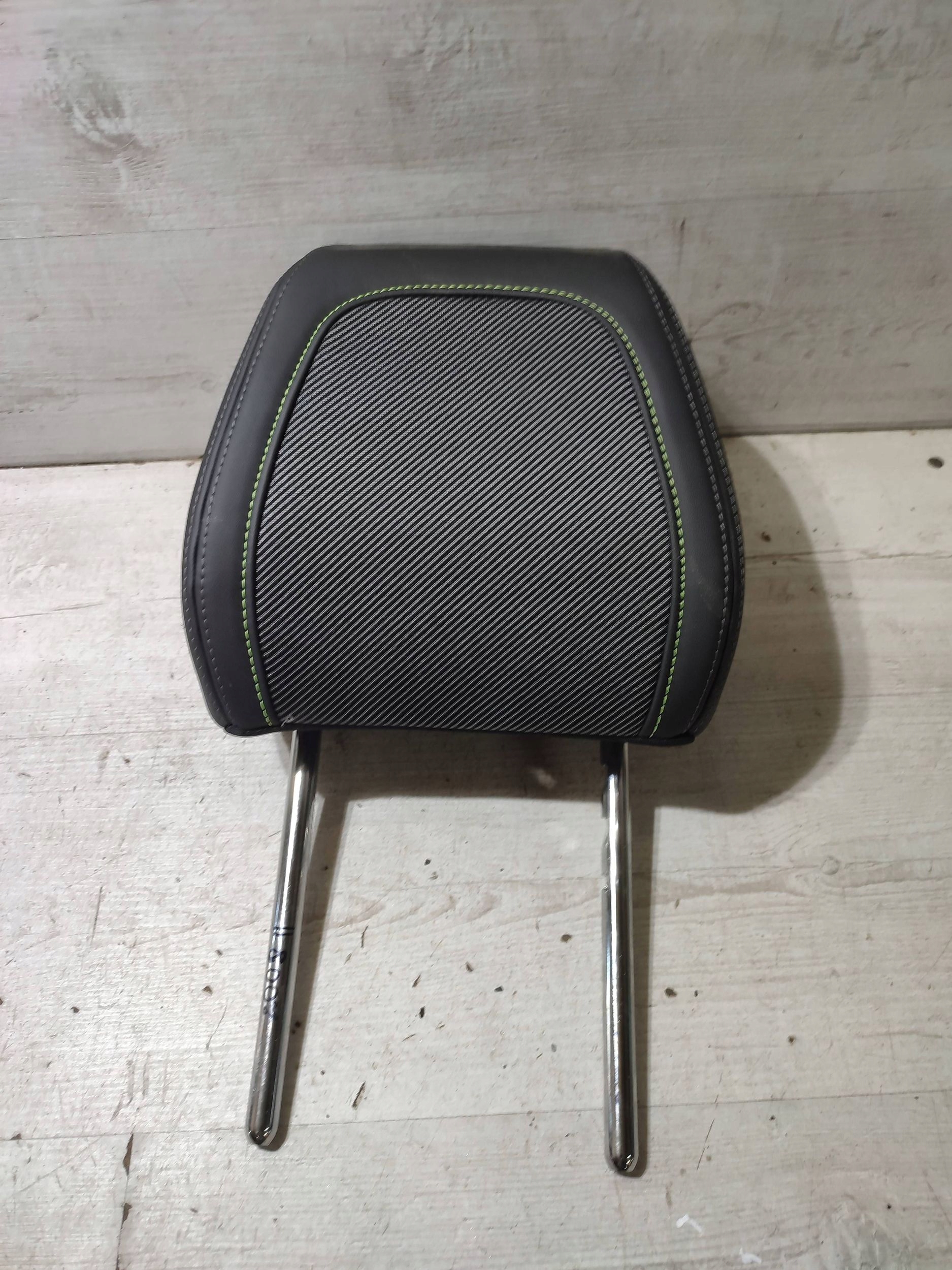 Peugeot 2008 II 2020 left side rest seat of the front