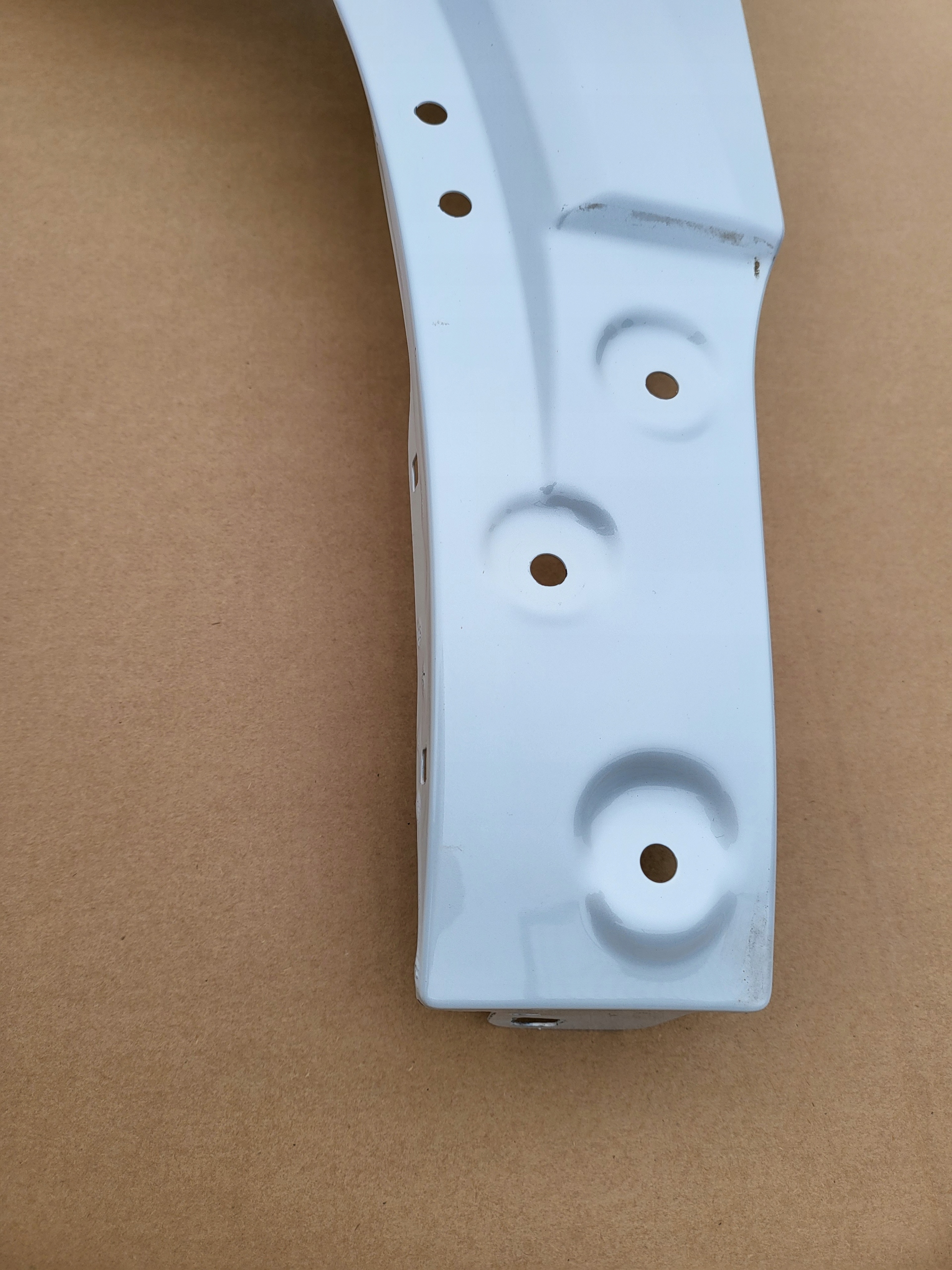 sinistra parafango VOLVO XC40 spoiler-IN HYBRID colore 707