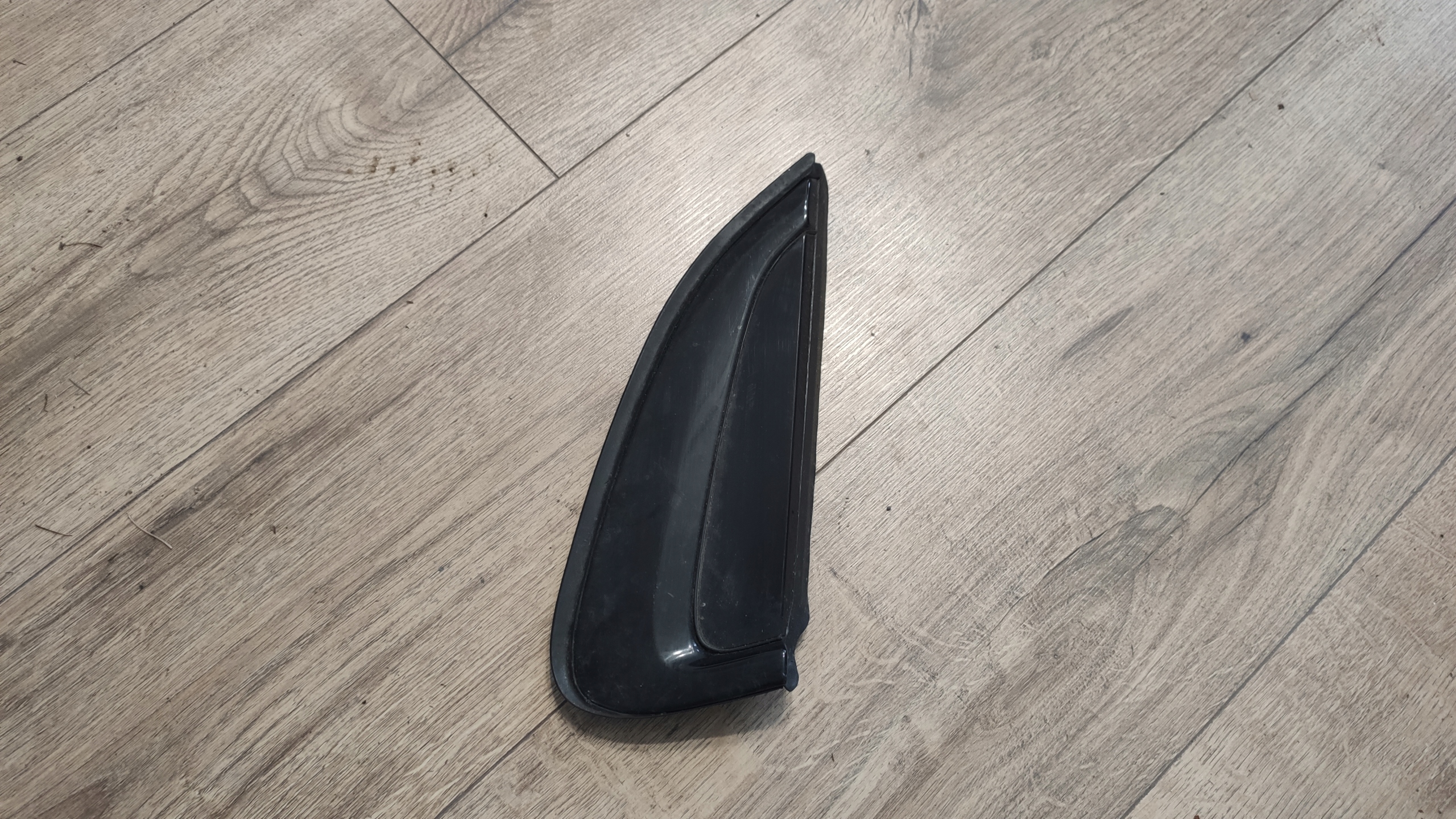 EU OSLONA SLUPKA C PRAWY TYL BMW X2 F39 7428124