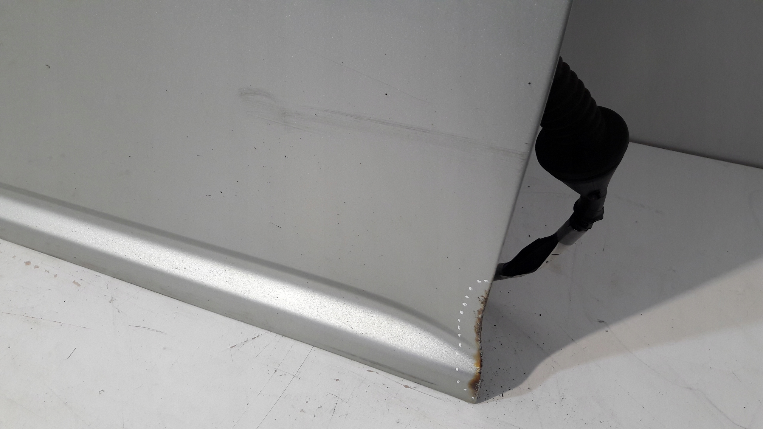 TOYOTA AVENSIS T25 door front right 1C0 1CO front right silver