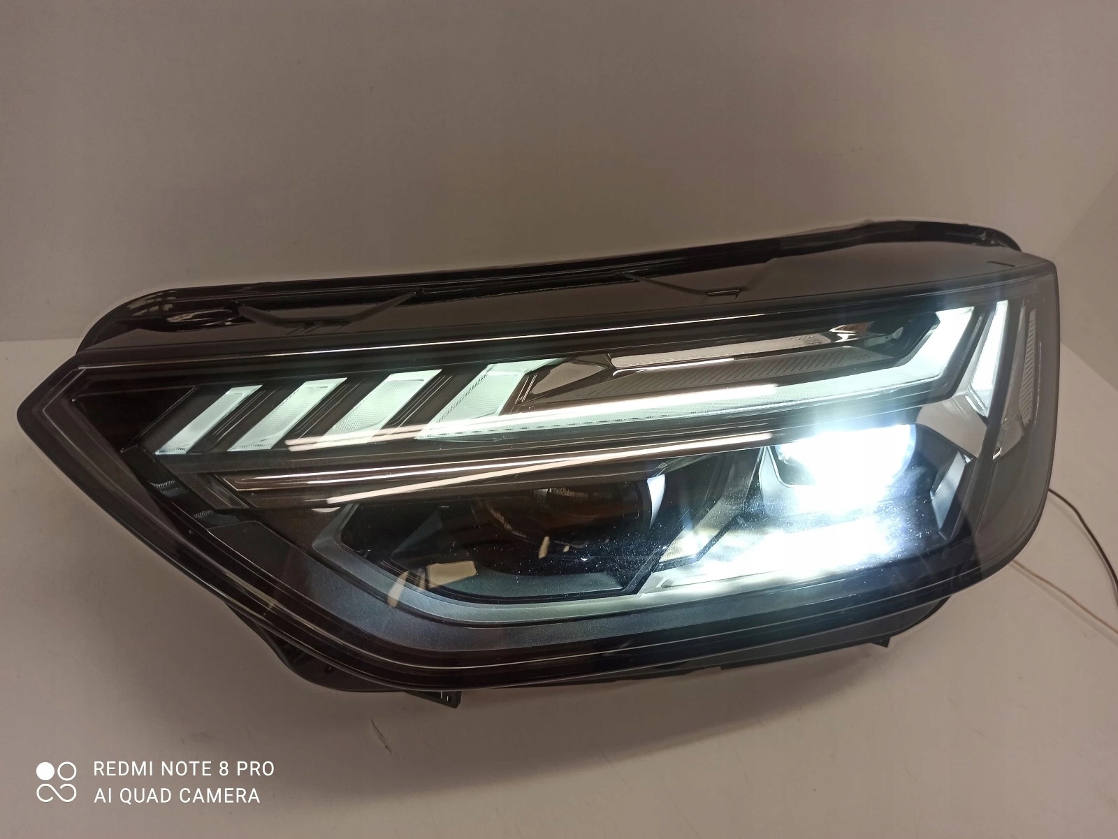 LAMPA LEWA PRZEDNIA MATRIX AUDI Q5 II LIFT Strona zabudowy lewa