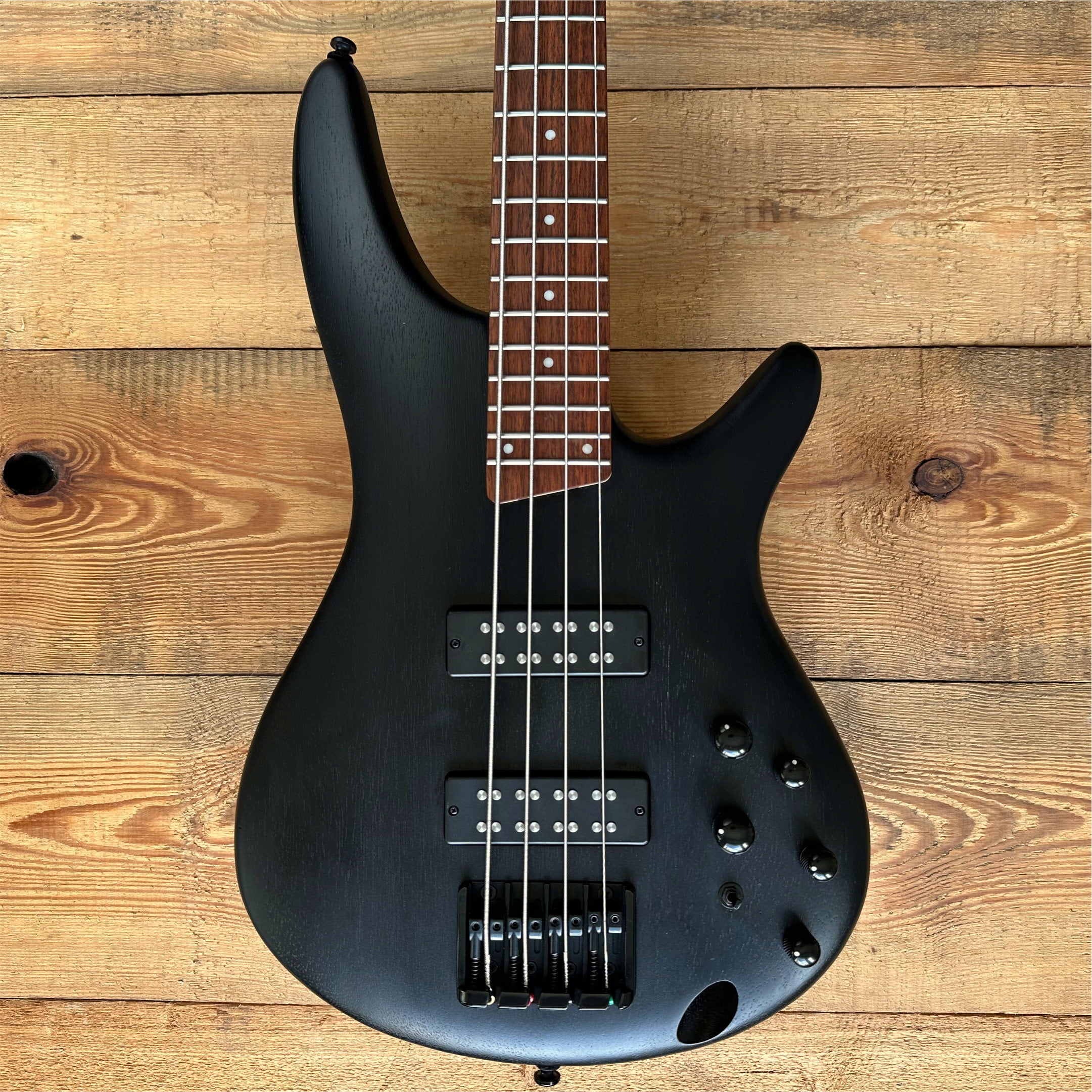 Ibanez SR300EB Weathered Black basová kytara