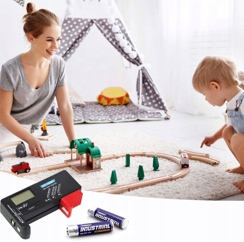 DOKŁADNY MIERNIK TESTER POZIOMU BATERII AA AAA PRO Stan opakowania oryginalne