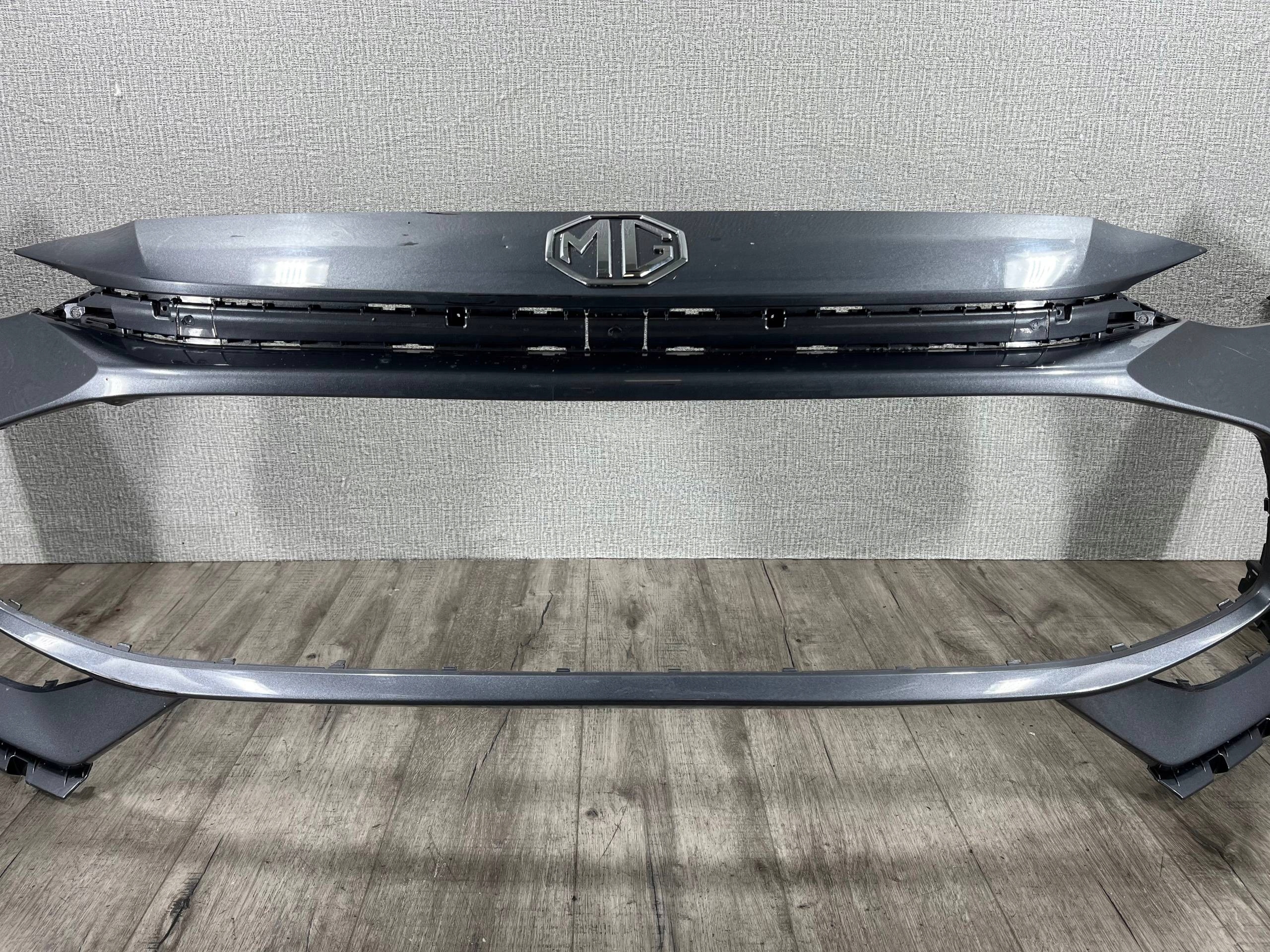 MG ZS II 2024 -> bumper front P11406558