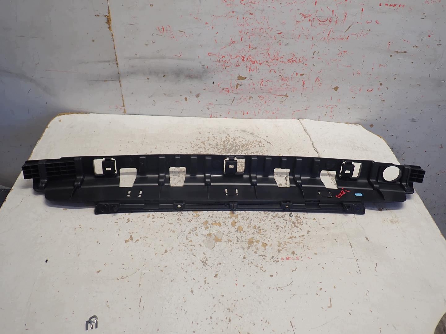 bumper bracket rear part PEUGEOT 2008 and 2013- 9678050980