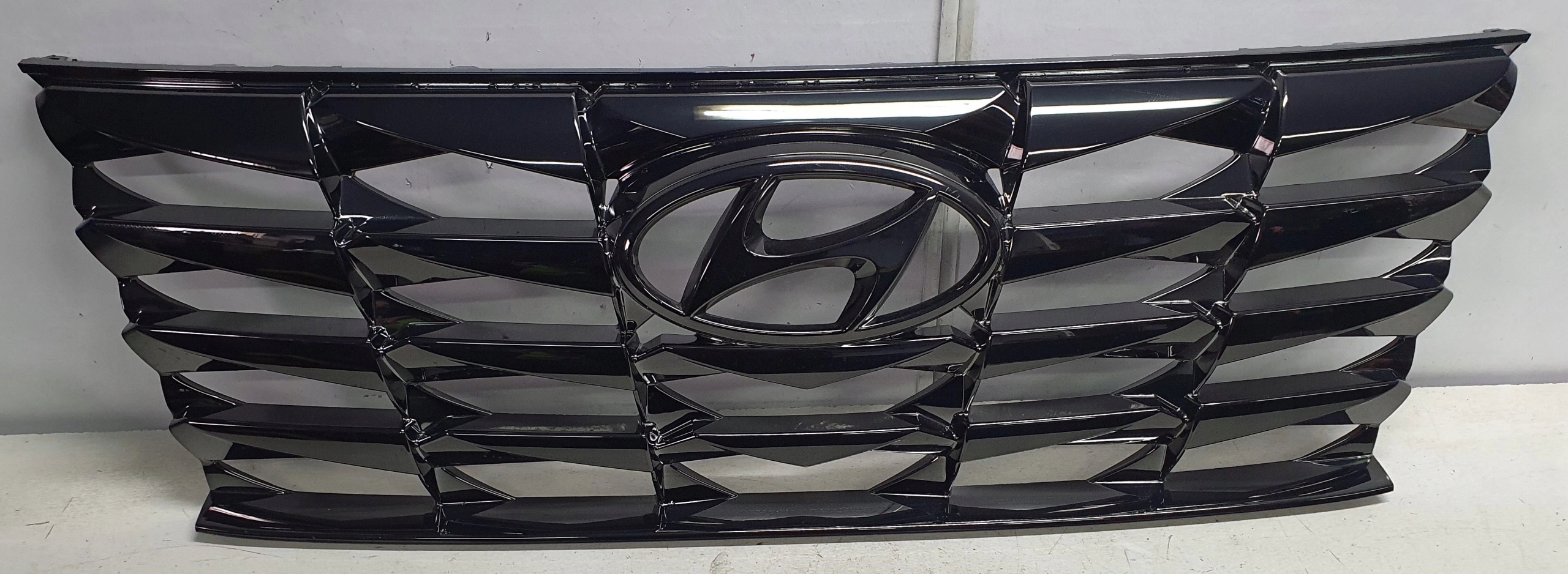 GRILL ATRAPA HYUNDAI TUCSON IV 4 20- N-line