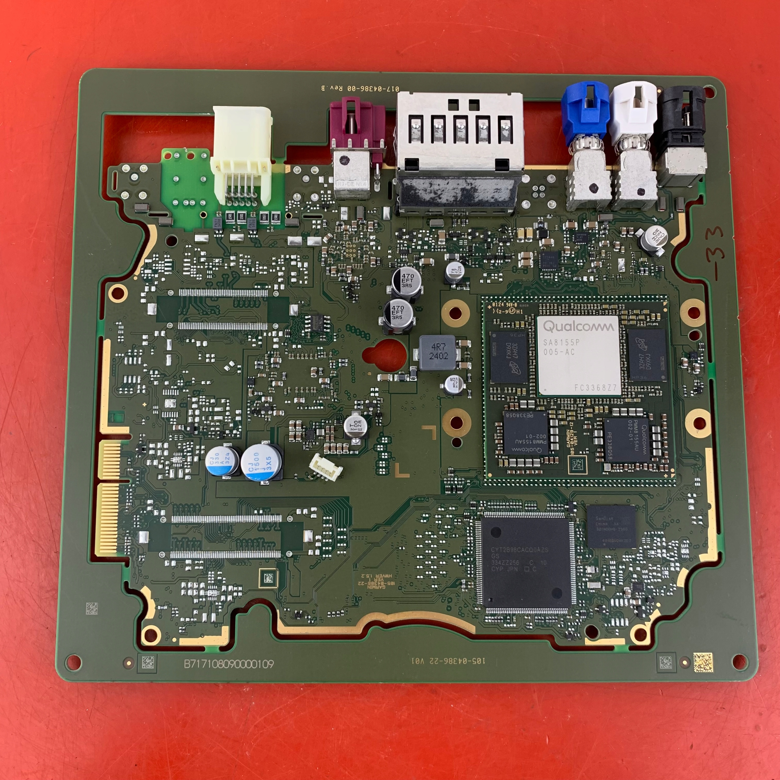 Bmw X5 G05 LCI Garmin Headunit High Audio Základní deska MGU22 5B4F811 Nová