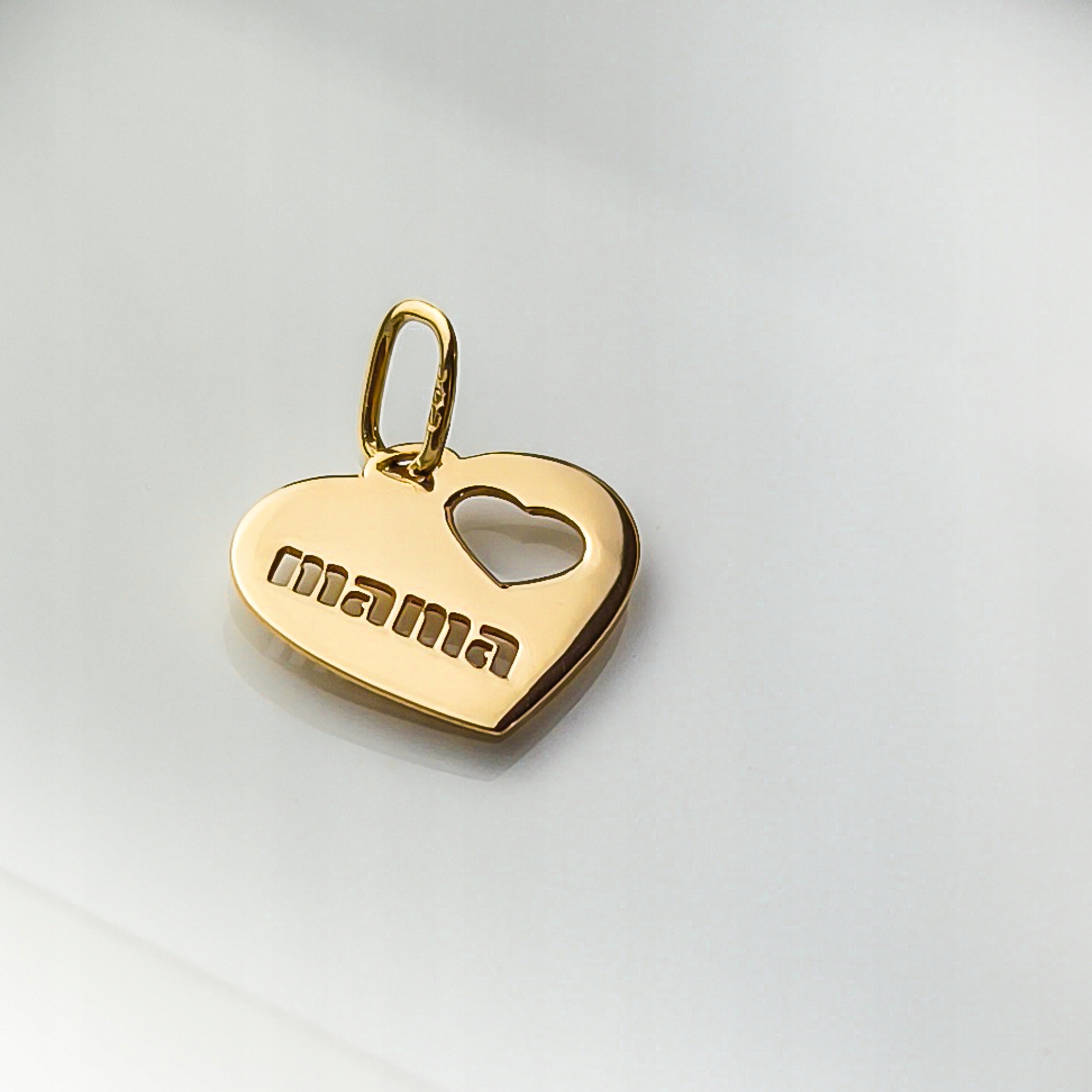 Zlatý přívěsek srdce maminka pr. 585