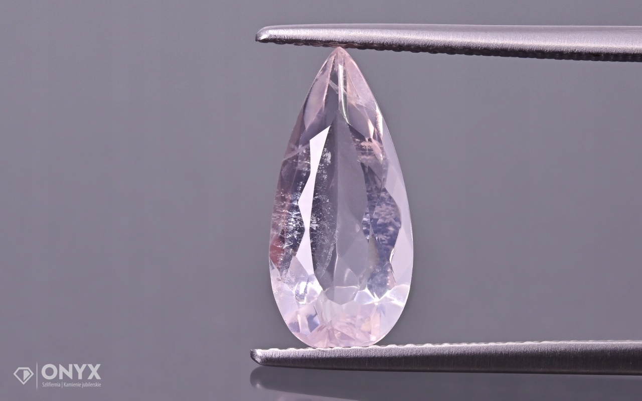 Růženín fazetovaná slza 14,5x6,5 mm