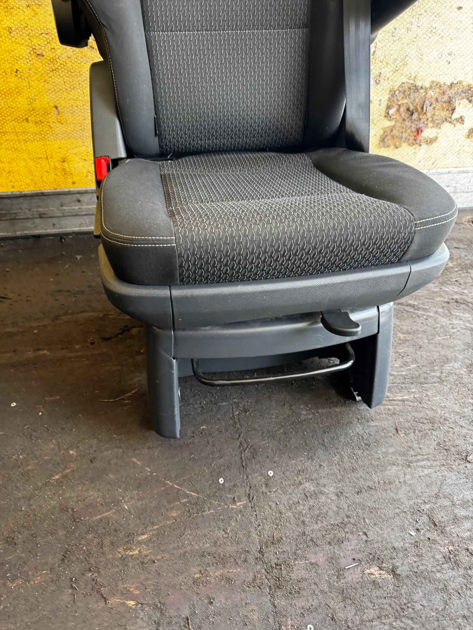 Siège Pivotante VW T6 MULTIVAN KUTAMO