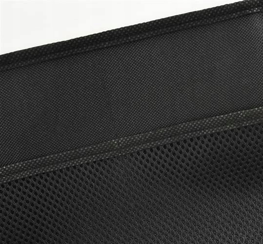 Mata pod fotelik samochodowy Marka Xtrobb