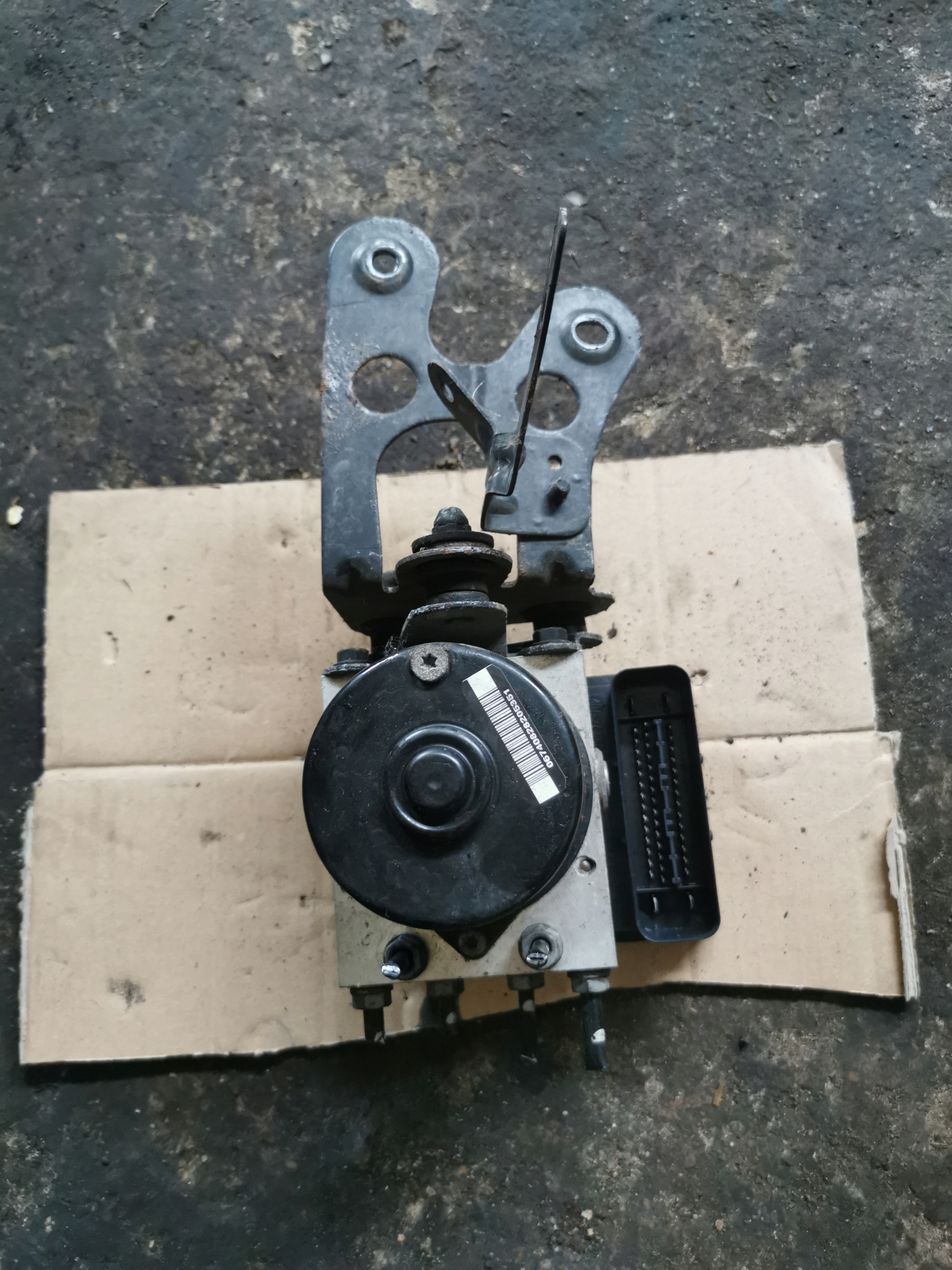 Audi A3 8P 2.0 TDI Pompa ABS