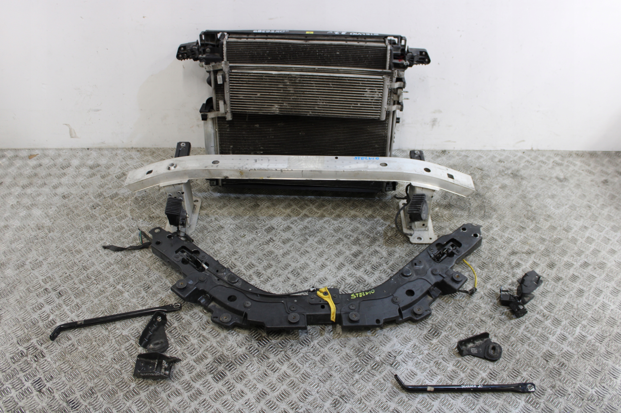 support panel for radiators front radiator pillar ALFA ROMEO STELVIO 2,2D