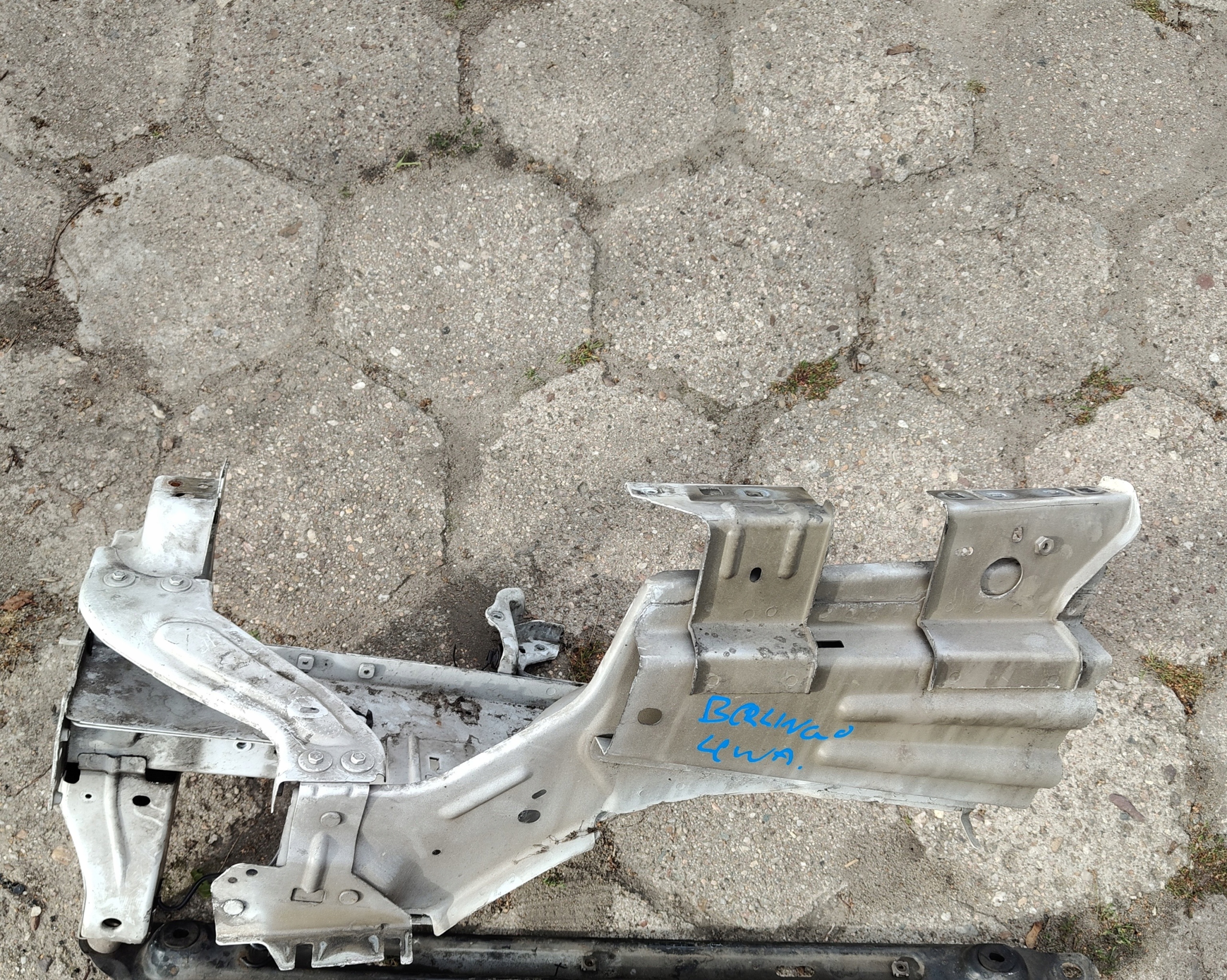 quarter quarter left CITROEN BERLINGO III PARTNER III