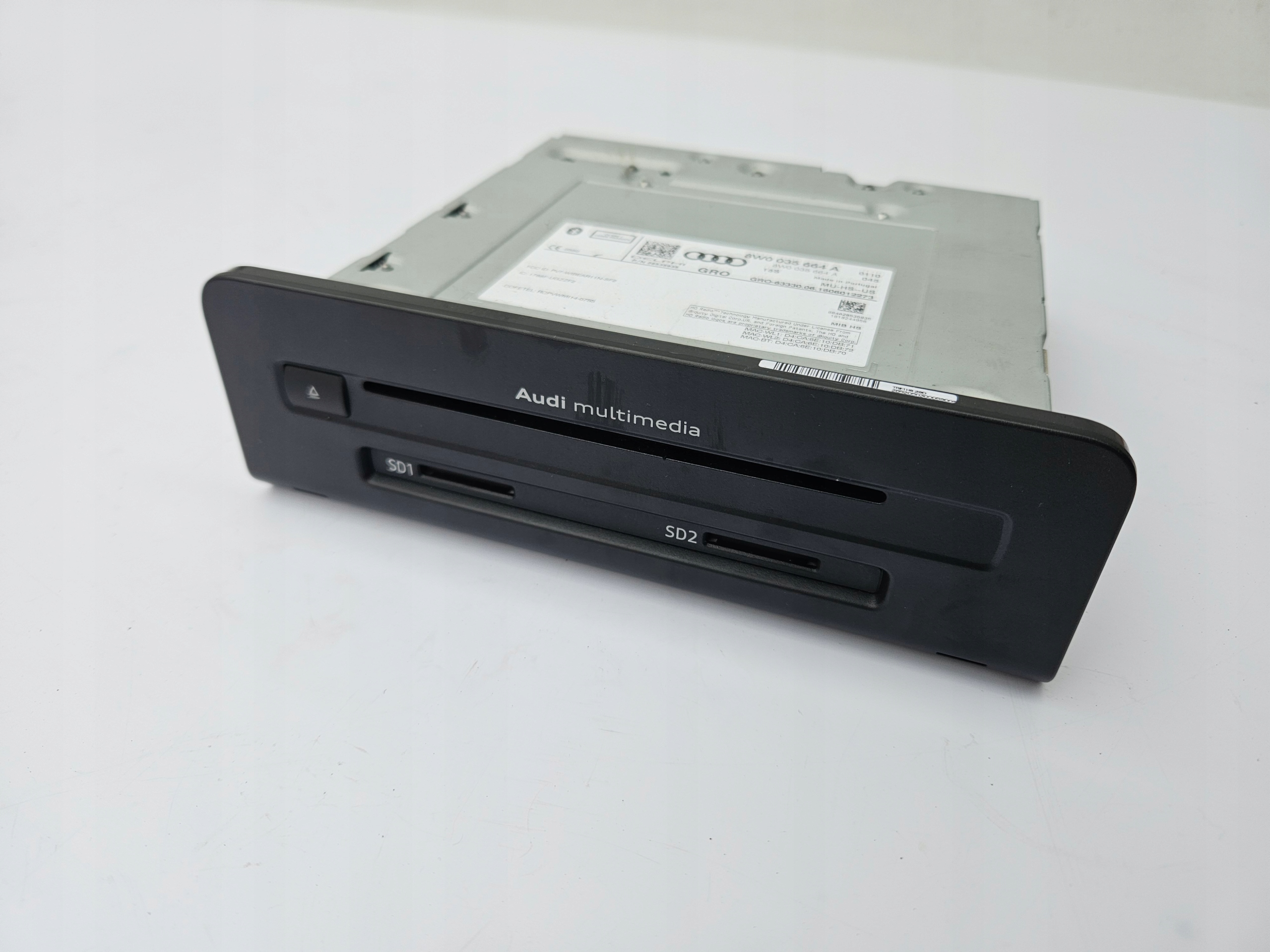 RADIO navigation card reader SIM SD MMI AUDI A4 B9 8W AMI