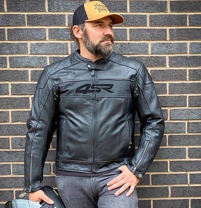 4SR Hooligan Black Velvet 52 Materiał skóra