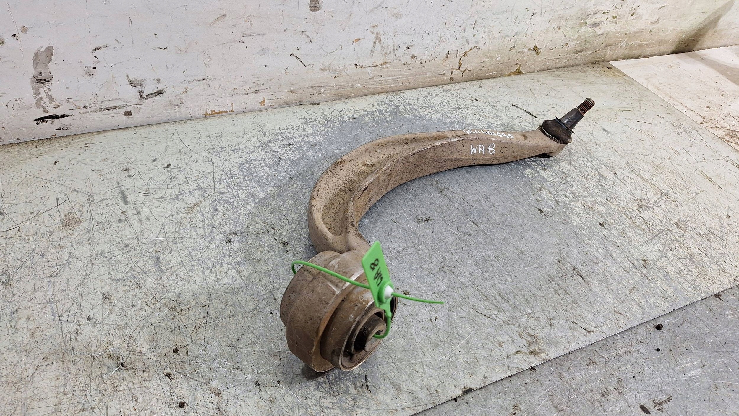 arm left front 4G0407695 AUDI A4 B8 A5 8T Q5 8R A6 A7 C7 MACAN 95B