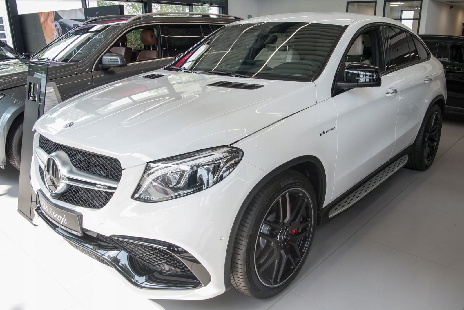 Stopnie boczne progi Mercedes GLE C292 2015+ COUPE Producent inny