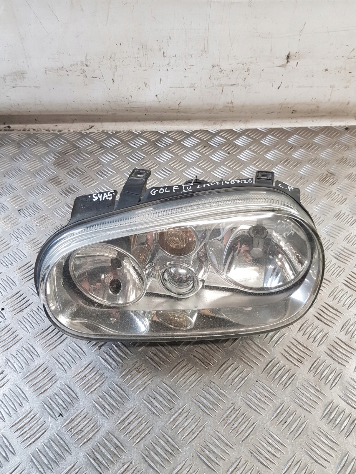light left front 1J1941015B VW GOLF IV 01R