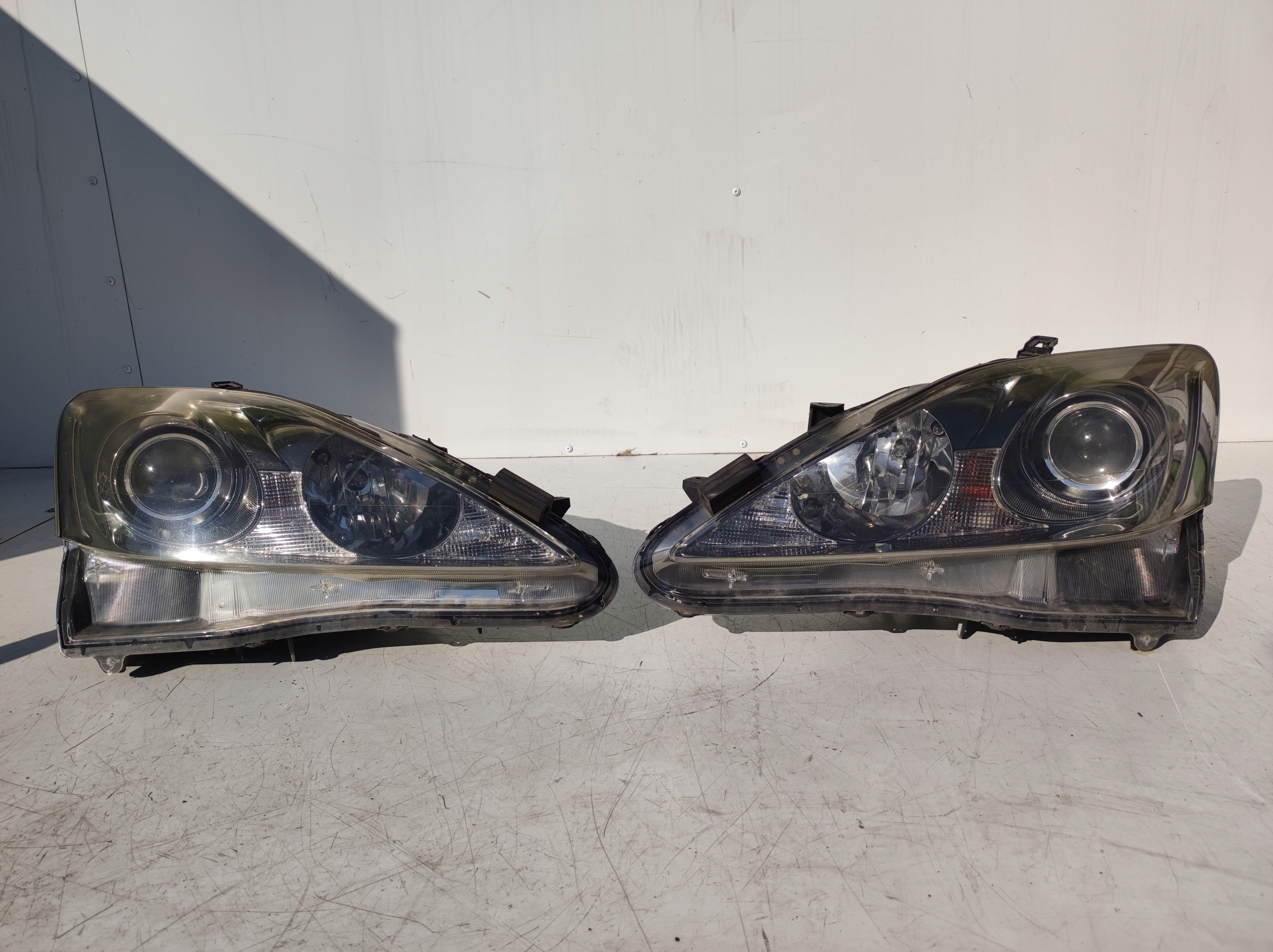 ФАРА ФАРА ПРАВЫЙ ПЕРЕД ЛИНЗА LEXUS IS II 200 220 250 2005-2010 EU