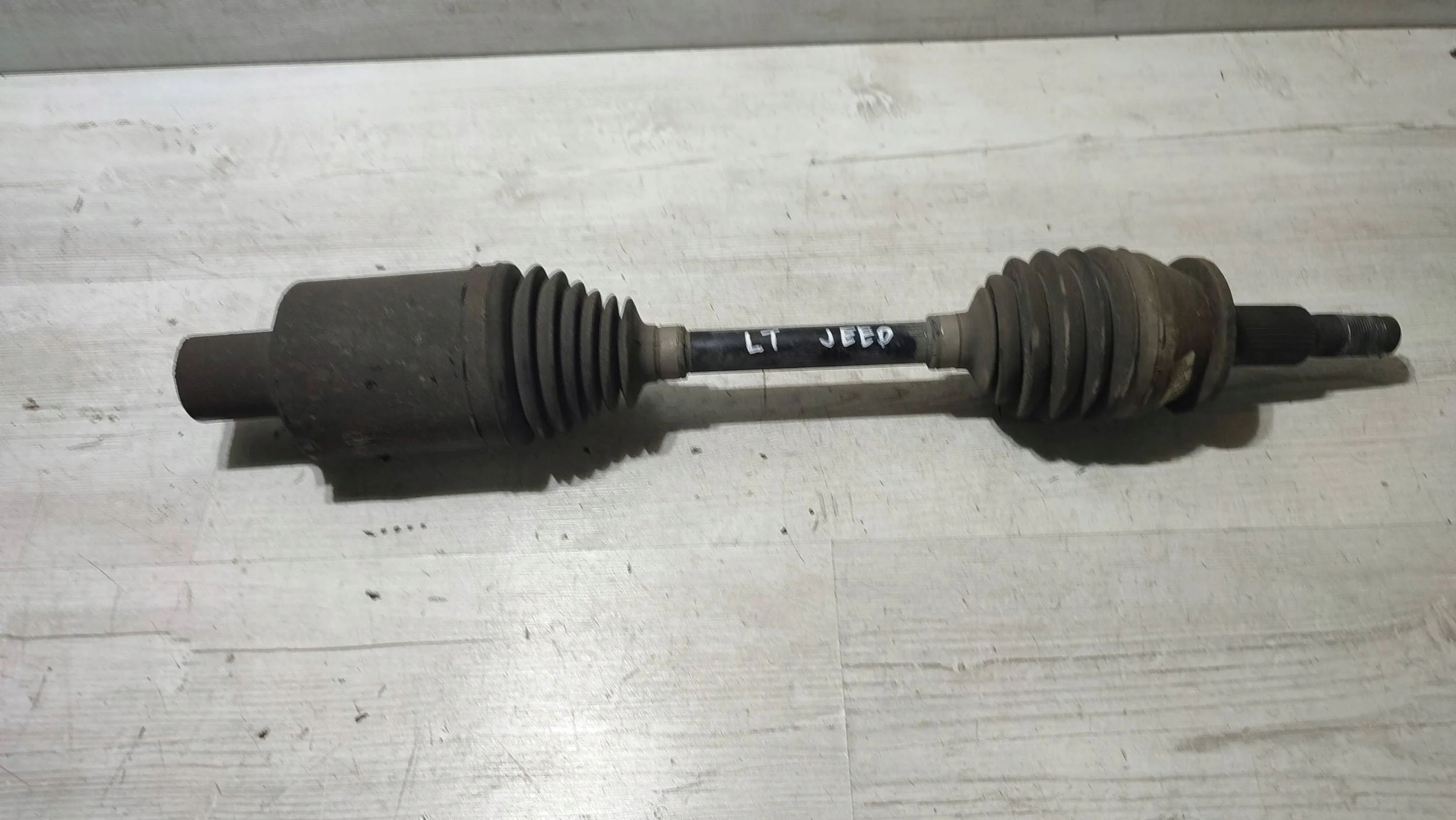 Jeep Cherokee 2015 rear part side left semi-axis rear