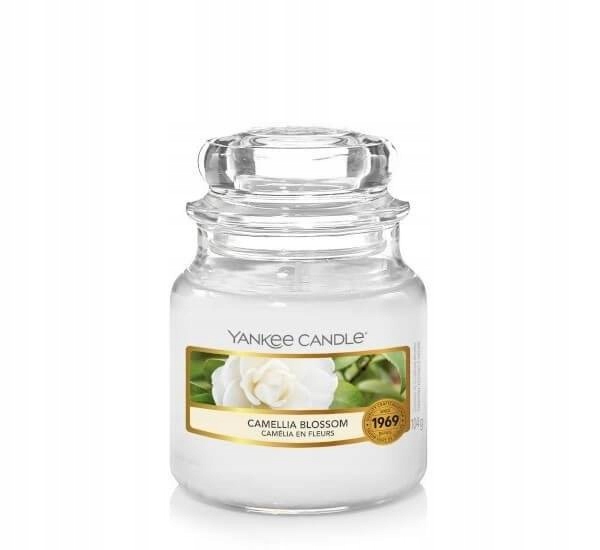 

Yankee Candle Świeczka Zapach Camelia Blossom 104g