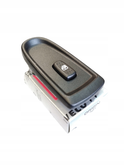 Перемикач склопідіймача Iveco правий OE 5801304492